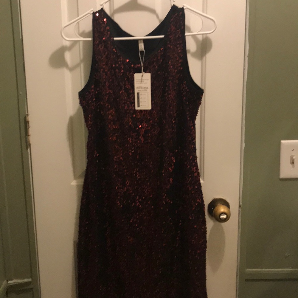 Meaveor Sequin Dress